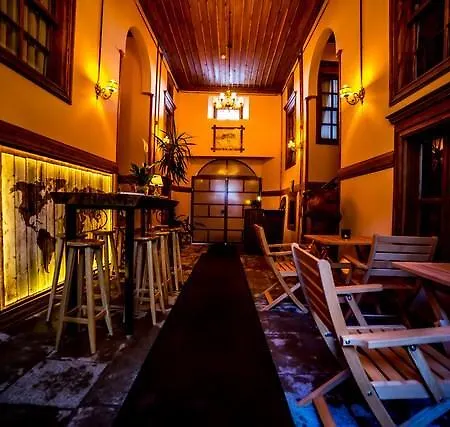 Pensión Sanart & Loca Garden