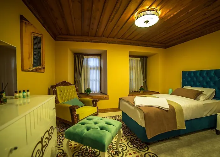 Sanart & Loca Garden *