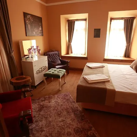 Casa de hóspedes Sanart & Loca Garden Bergama