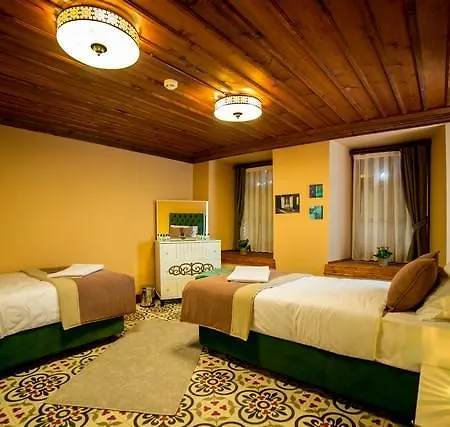 Sanart & Loca Garden *