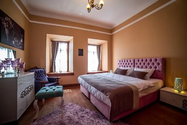 Sanart & Loca Garden Pensionat *