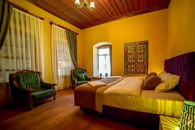 Pensionat Sanart & Loca Garden *