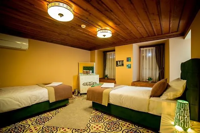 Sanart & Loca Garden *